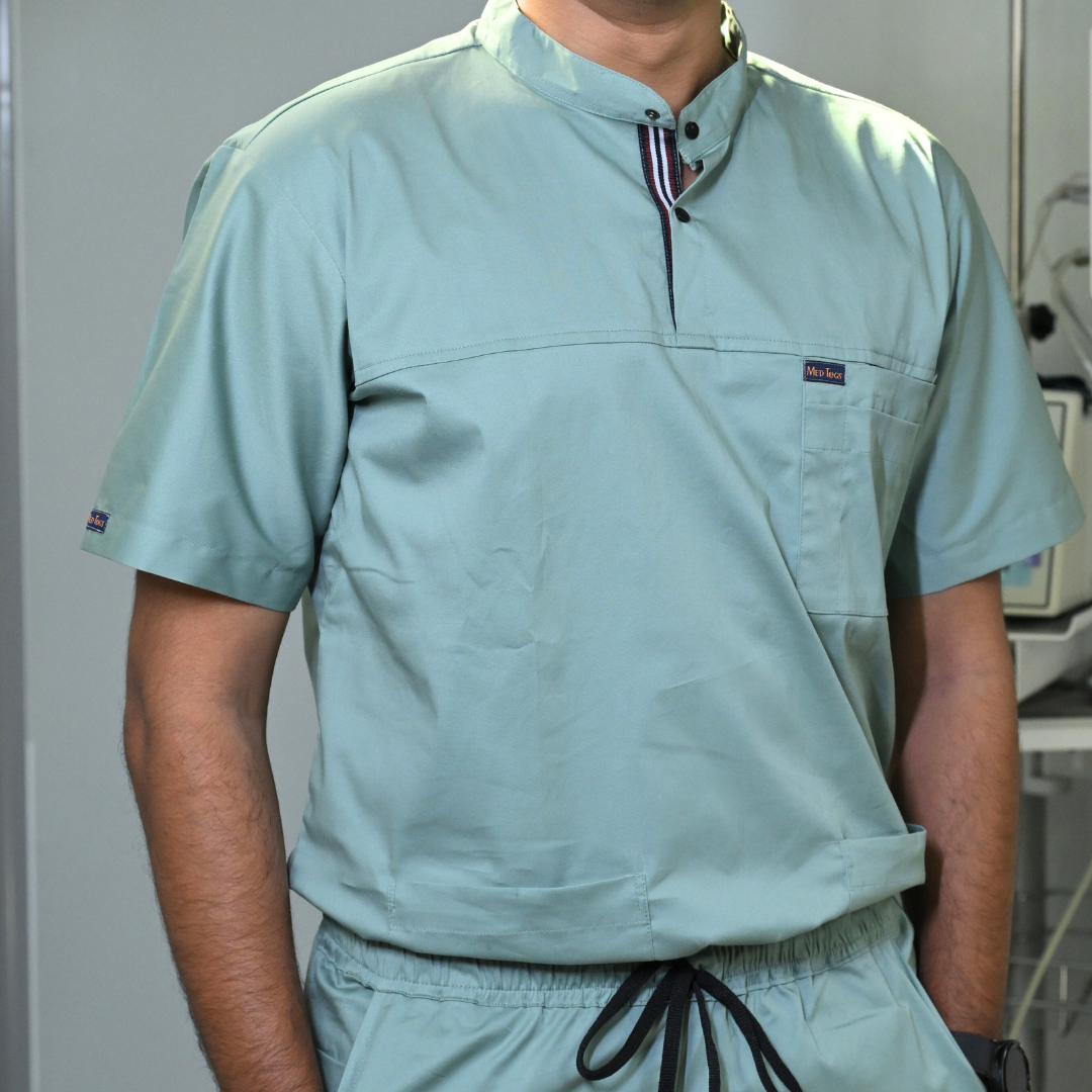 washable hospital scrubs for male and female doctors