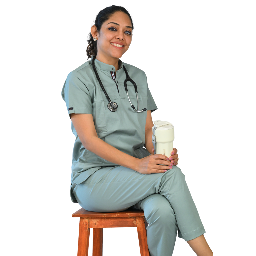 Discover our sophisticated and subtle mint scrubs, meticulously designed from comfortable and stretchable cotton fabric. Ideal for long working days, these scrubs are tailored to meet the needs of healthcare professionals, offering both style and comfort. Elevate your workwear with these elegant and practical scrubs.