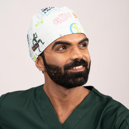 Surgical Green Everyday Scrubs – Men V-Neck
