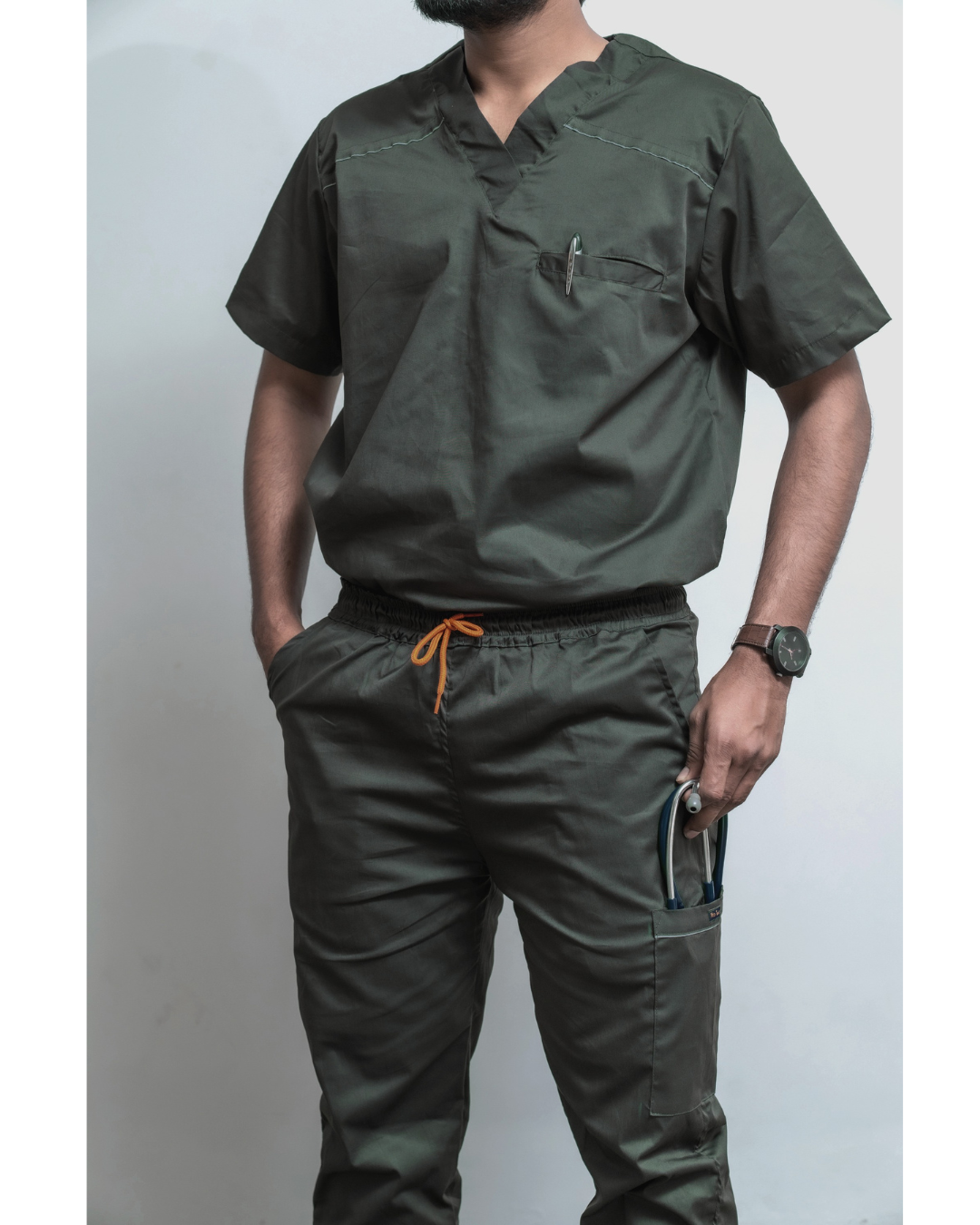 Men Eco-green V neck cotton stretch scrubs