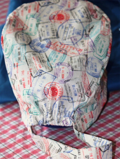 Travel bug: Unisex Scrub Cap